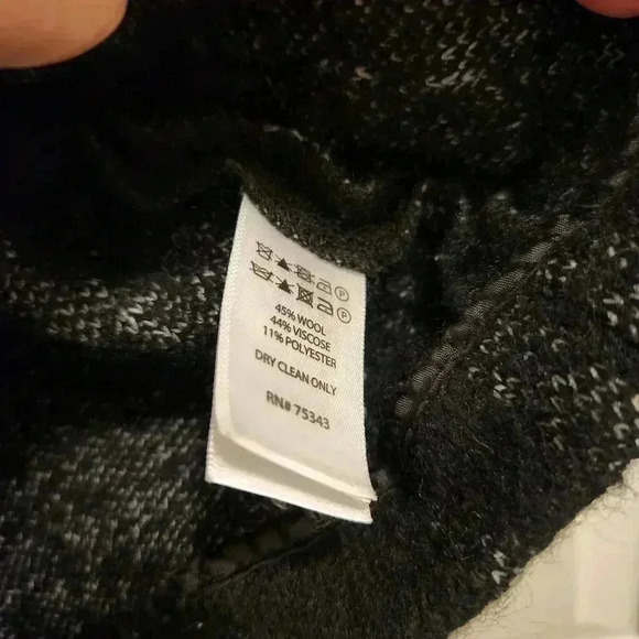 Adrienne Vittadini Wool Blend Coat/ Jacket. Size M - Picture 6 of 7